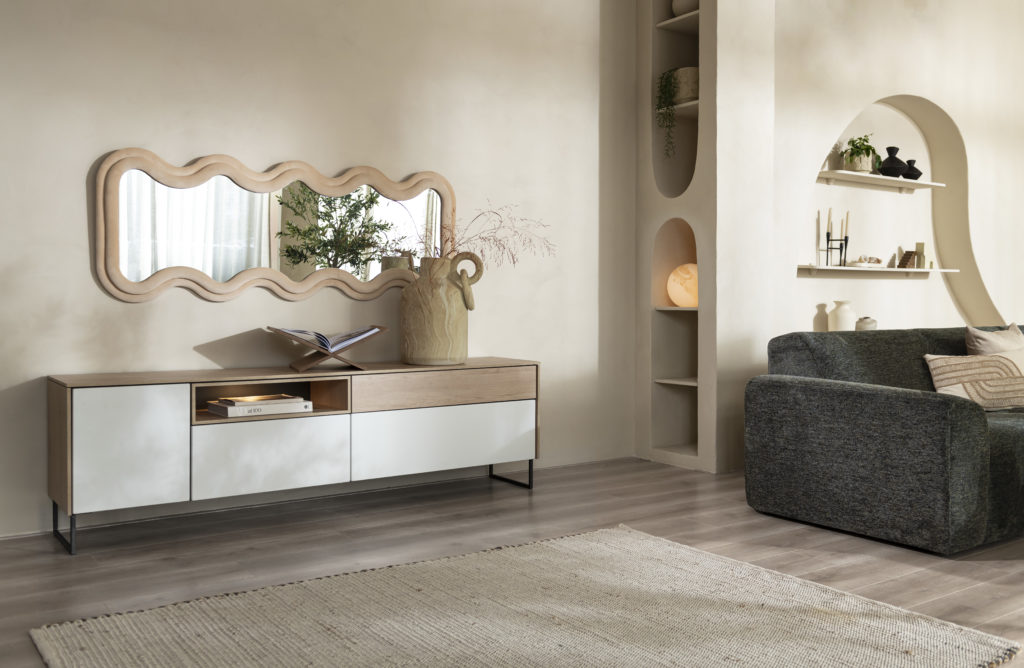 XOO_AMB_Lindfield_lowboard_AAN